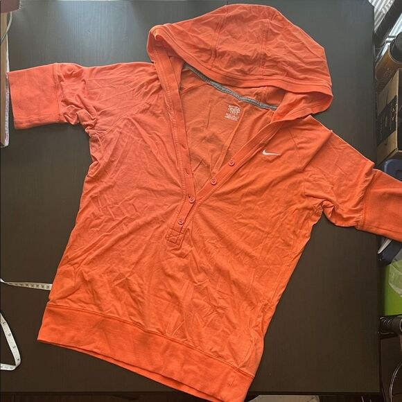 Nike Tops - NIKE Retro Henley Orange/Peach Athletic Performance Hoodie Medium